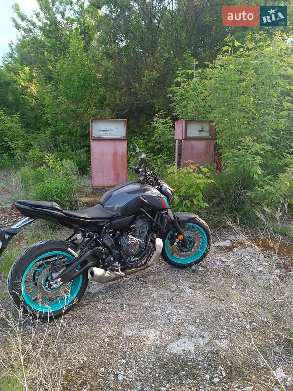 Мотоцикл Без обтекателей (Naked bike) Yamaha MT-07 2023 в Барышевке
