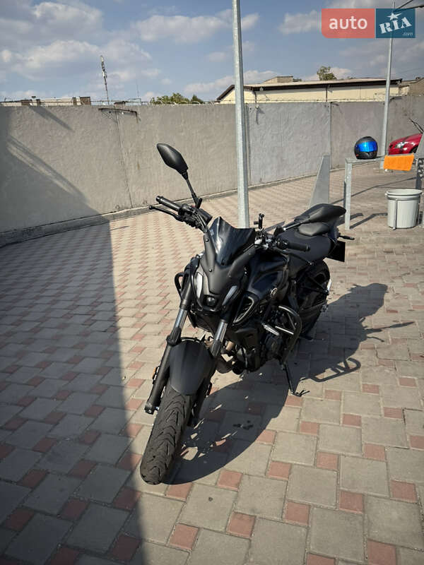 Yamaha MT-07 2022