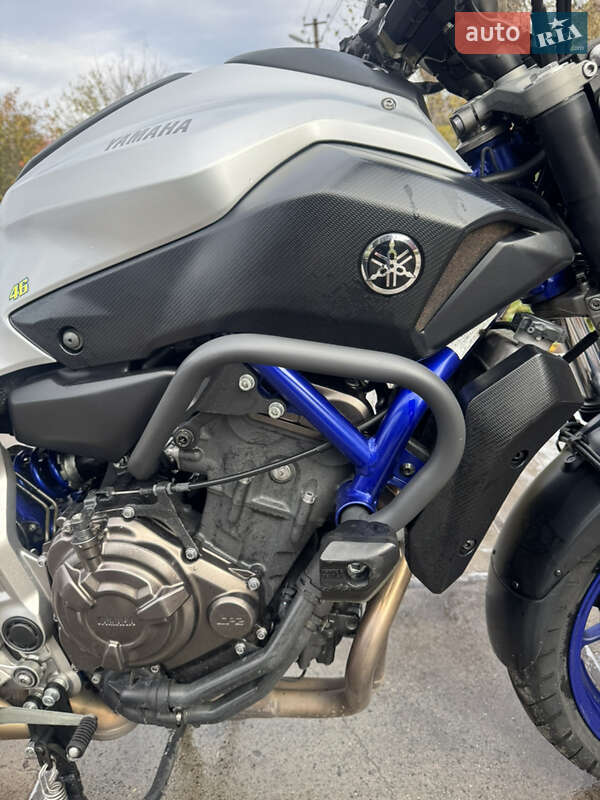 Мотоцикл Без обтекателей (Naked bike) Yamaha MT-07 2015 в Броварах