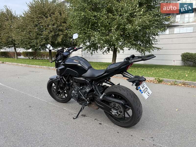 Мотоцикл Без обтекателей (Naked bike) Yamaha MT-07 2022 в Белой Церкви
