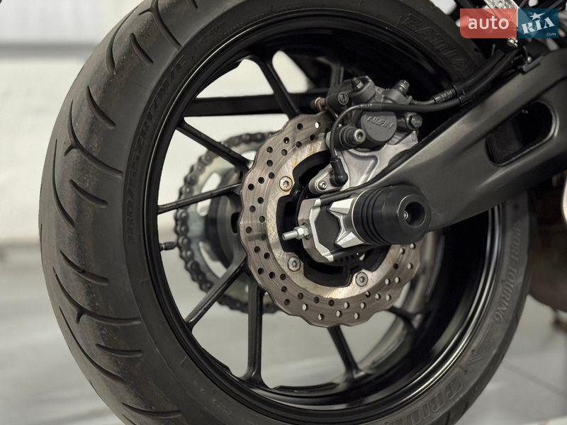 Мотоцикл Без обтекателей (Naked bike) Yamaha MT-07 2018 в Киеве фото 21 Мотоцикл Без обтекателей (Naked bike) Yamaha MT-07 2018 в Киеве
