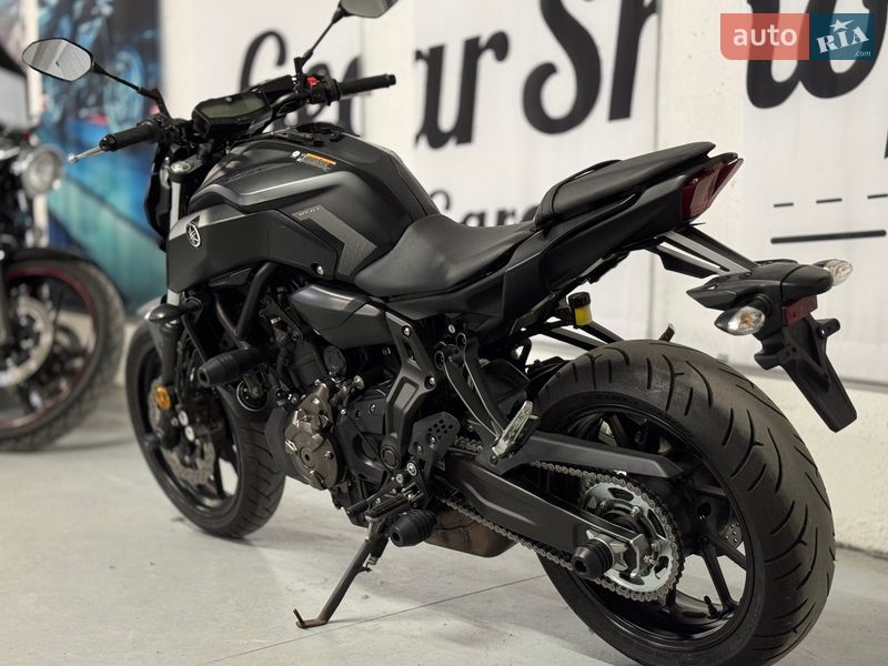 Мотоцикл Без обтекателей (Naked bike) Yamaha MT-07 2018 в Киеве фото 8 Мотоцикл Без обтекателей (Naked bike) Yamaha MT-07 2018 в Киеве