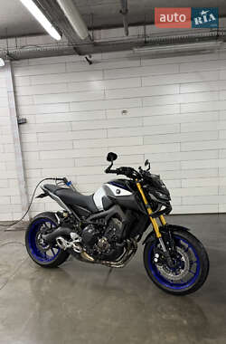 Мотоцикл Без обтекателей (Naked bike) Yamaha MT-09 SP 2018 в Киеве
