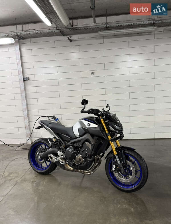 Мотоцикл Без обтекателей (Naked bike) Yamaha MT-09 SP 2018 в Киеве