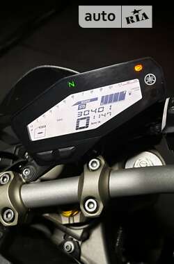 Мотоцикл Без обтекателей (Naked bike) Yamaha MT-09 2014 в Киеве