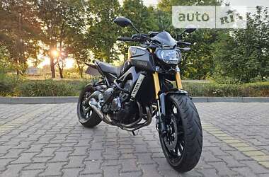 Мотоцикл Без обтекателей (Naked bike) Yamaha MT-09 2019 в Миргороде