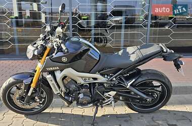 Мотоцикл Без обтікачів (Naked bike) Yamaha MT-09 2015 в Дніпрі