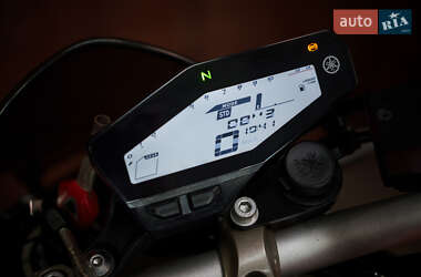Мотоцикл Без обтекателей (Naked bike) Yamaha MT-09 2014 в 