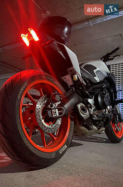 Мотоцикл Без обтекателей (Naked bike) Yamaha MT-09 2018 в Одессе