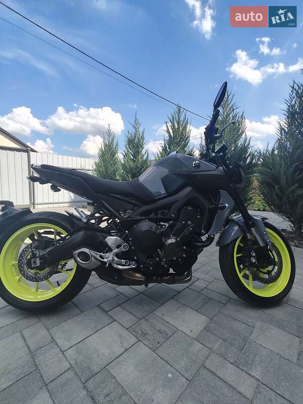 Мотоцикл Без обтікачів (Naked bike) Yamaha MT-09 2019 в Березівці