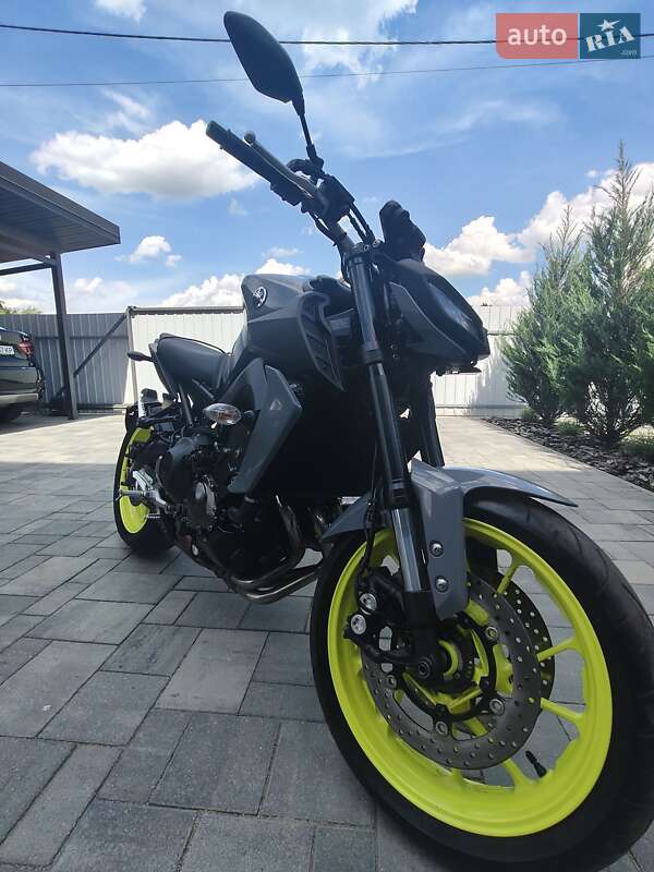Мотоцикл Без обтікачів (Naked bike) Yamaha MT-09 2019 в Березівці