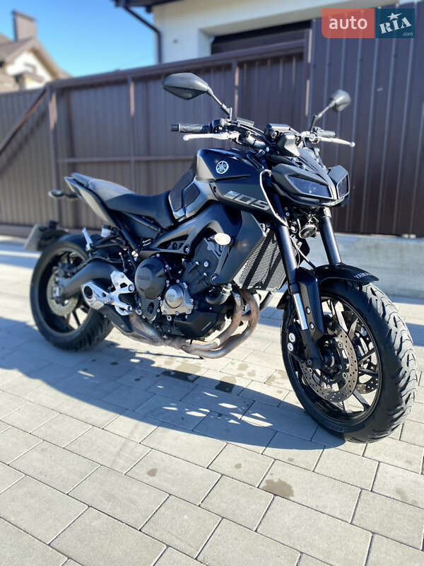 Yamaha MT-09 2017