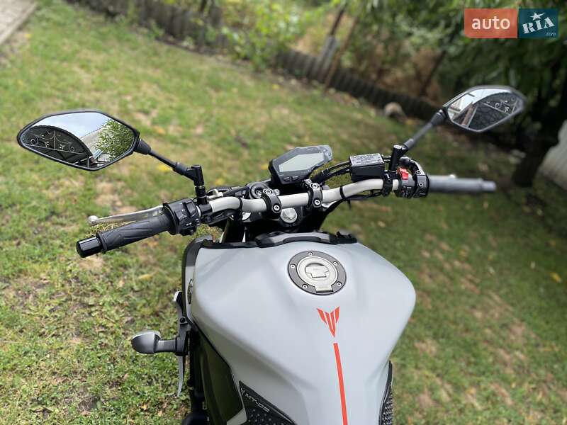 Мотоцикл Без обтікачів (Naked bike) Yamaha MT-09 2020 в Дніпрі фото 9 Мотоцикл Без обтікачів (Naked bike) Yamaha MT-09 2020 в Дніпрі