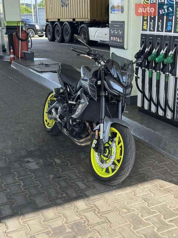 Спортбайк Yamaha MT-09 2018 в Бучі