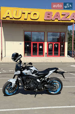 Мотоцикл Без обтекателей (Naked bike) Yamaha MT-09 2025 в Киеве