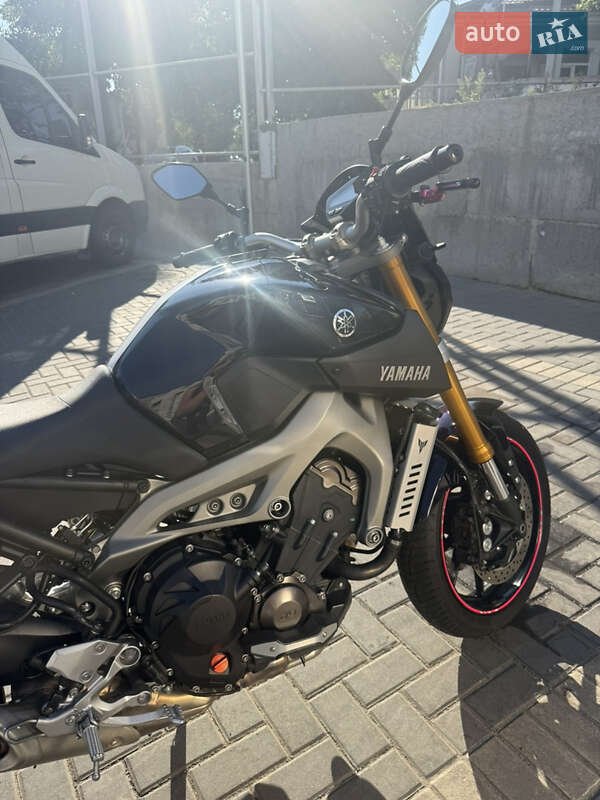 Мотоцикл Без обтікачів (Naked bike) Yamaha MT-09 2014 в Кропивницькому фото 14 Мотоцикл Без обтікачів (Naked bike) Yamaha MT-09 2014 в Кропивницькому