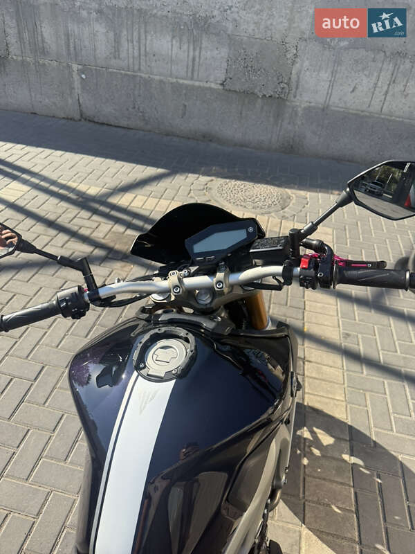 Мотоцикл Без обтікачів (Naked bike) Yamaha MT-09 2014 в Кропивницькому фото 18 Мотоцикл Без обтікачів (Naked bike) Yamaha MT-09 2014 в Кропивницькому