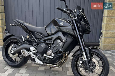 Мотоцикл Без обтікачів (Naked bike) Yamaha MT-09 2017 в Новомосковську