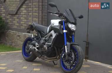 Мотоцикл Без обтікачів (Naked bike) Yamaha MT-09 2016 в Сарнах