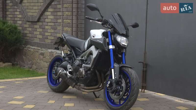 Yamaha MT-09 2016