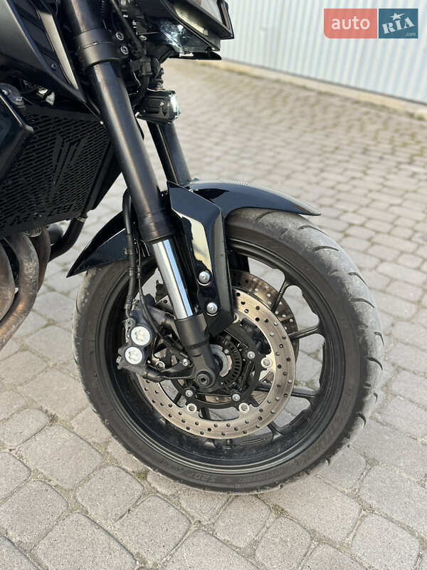 Мотоцикл Без обтекателей (Naked bike) Yamaha MT-09 2018 в Тернополе фото 2 Мотоцикл Без обтекателей (Naked bike) Yamaha MT-09 2018 в Тернополе