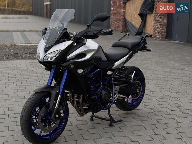 Мотоцикл Спорт-туризм Yamaha MT-09 2015 в Хмельницком