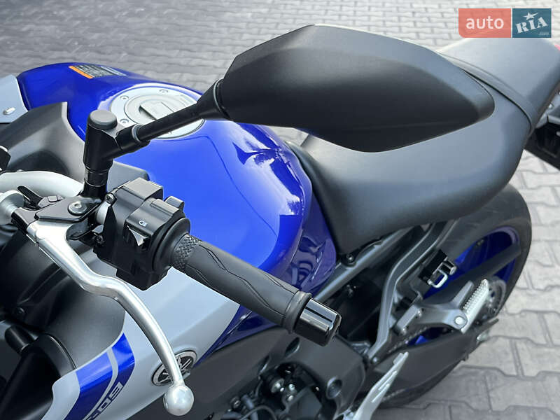 Мотоцикл Без обтекателей (Naked bike) Yamaha MT-09 2021 в Днепре