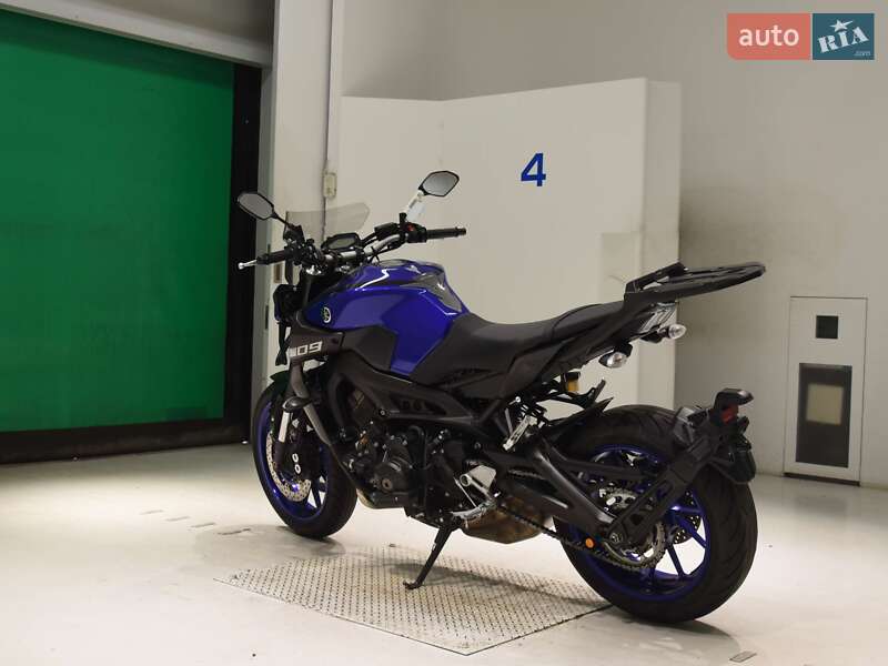 Мотоцикл Без обтекателей (Naked bike) Yamaha MT-09 2020 в Днепре