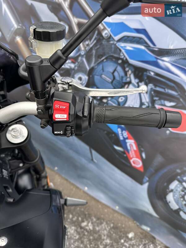 Мотоцикл Без обтекателей (Naked bike) Yamaha MT-09 2022 в Смеле фото 20 Мотоцикл Без обтекателей (Naked bike) Yamaha MT-09 2022 в Смеле