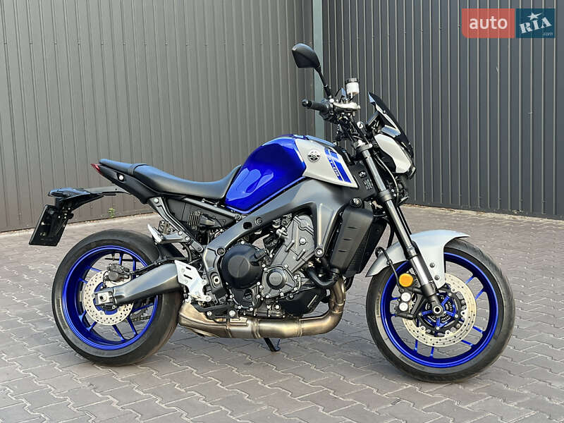 Мотоцикл Без обтікачів (Naked bike) Yamaha MT-09 2021 в Кам'янському фото 7 Мотоцикл Без обтікачів (Naked bike) Yamaha MT-09 2021 в Кам'янському