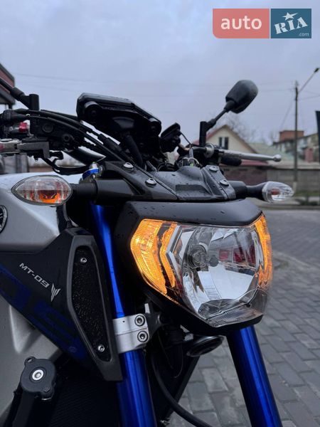 Мотоцикл Без обтекателей (Naked bike) Yamaha MT-09 2016 в Покрове