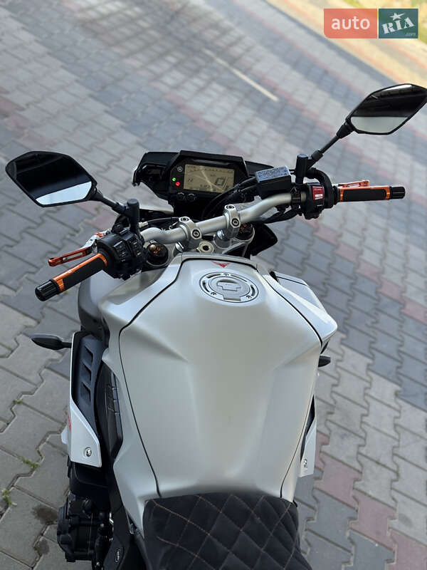 Мотоцикл Без обтекателей (Naked bike) Yamaha MT-10 2020 в Нетешине