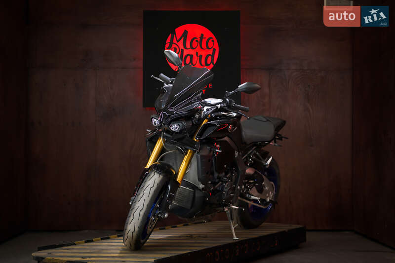 Мотоцикл Без обтекателей (Naked bike) Yamaha MT-10 2022 в Днепре фото 3 Мотоцикл Без обтекателей (Naked bike) Yamaha MT-10 2022 в Днепре