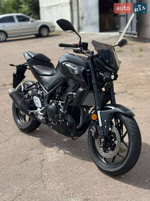 Yamaha MT-25 2022