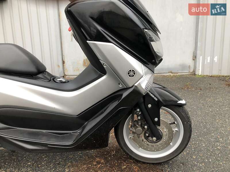 Максі-скутер Yamaha NMax 2016 в Дніпрі фото 10 Максі-скутер Yamaha NMax 2016 в Дніпрі