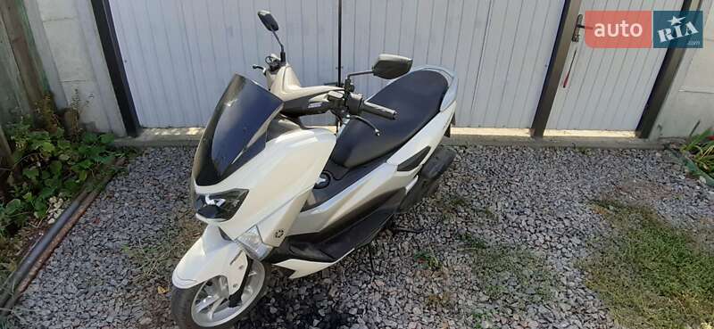 Макси-скутер Yamaha NMax 2016 в Прилуках