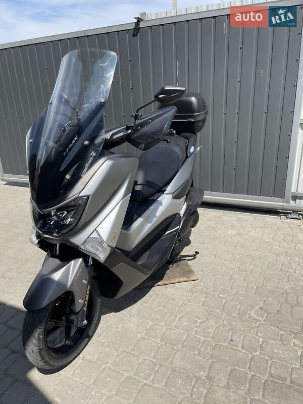 Макси-скутер Yamaha NMax 2017 в Березному