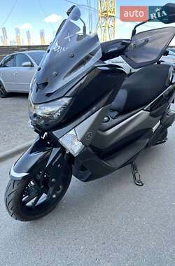 Макси-скутер Yamaha NMax 2017 в Киеве