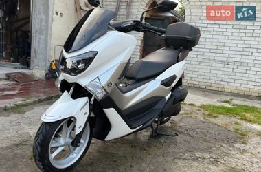 Макси-скутер Yamaha NMax 2017 в Львове