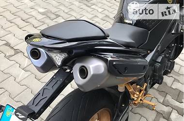 Спортбайк Yamaha R1 2014 в 