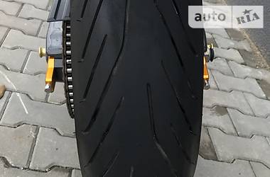 Спортбайк Yamaha R1 2014 в 