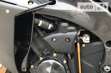 Спортбайк Yamaha R1 2014 в 