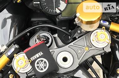 Спортбайк Yamaha R1 2014 в 