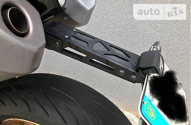Спортбайк Yamaha R1 2014 в 