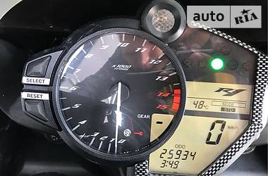 Спортбайк Yamaha R1 2014 в 