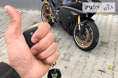 Спортбайк Yamaha R1 2014 в 