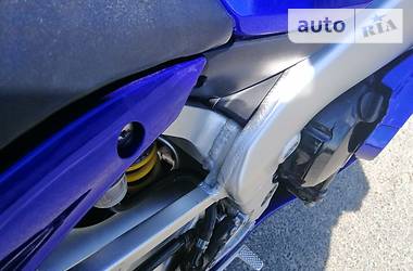 Мотоцикл Спорт-туризм Yamaha R1 2000 в 