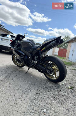 Спортбайк Yamaha R1 2008 в 