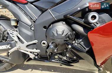 Спортбайк Yamaha R1 2007 в 