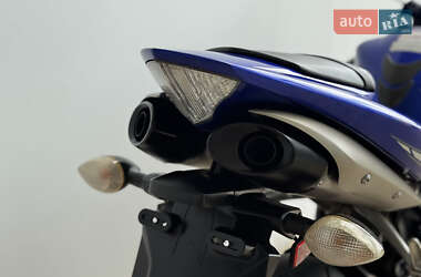 Спортбайк Yamaha R1 2004 в 